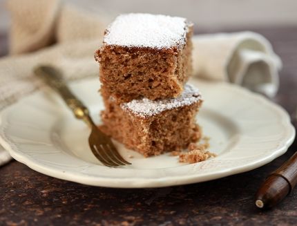 Torta yogurt, cacao e farina di castagne