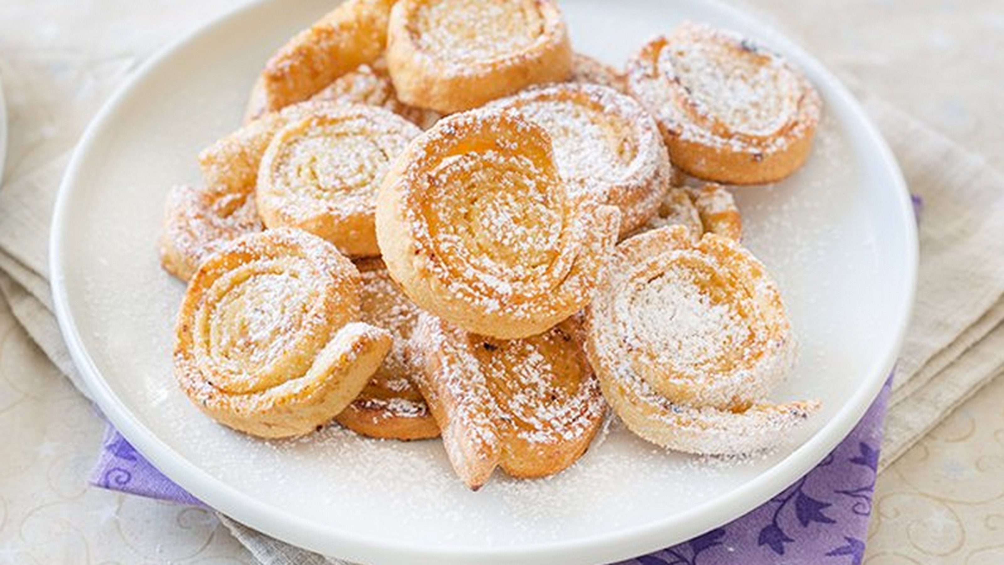 Tagliatelle dolci fritte 2