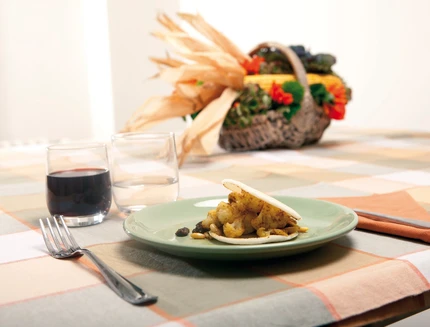 rosette-di-cavolfiore-al-curry-e-sfoglie-di-polenta-bianca_a474