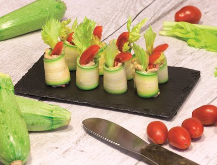 Involtini di zucchine con anacardi