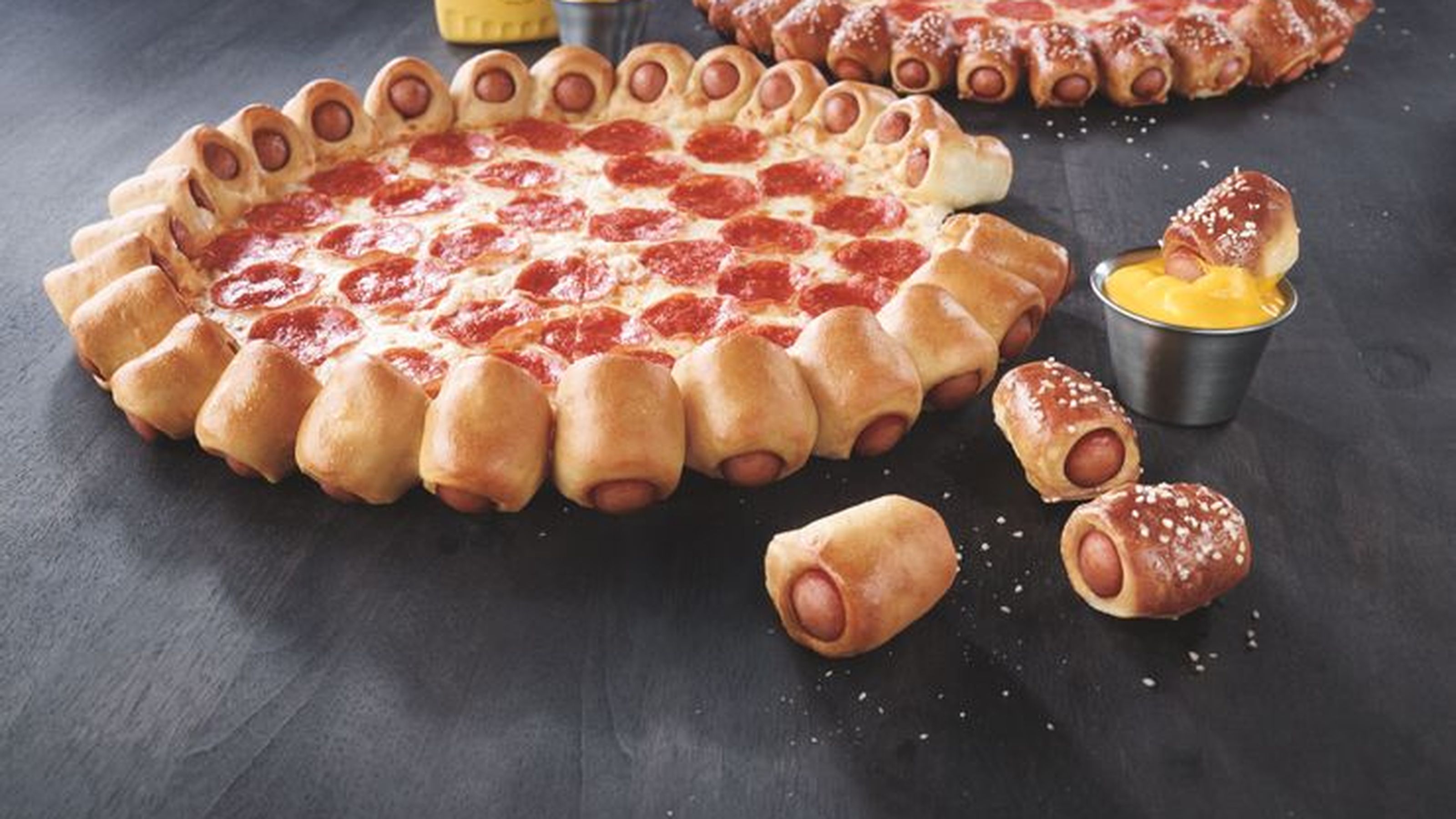 hot dog pizza Pizza Hut (vari paesi)