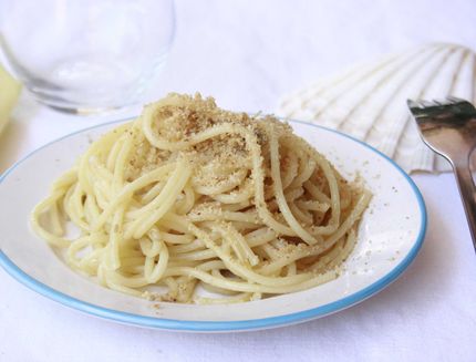 pasta-con-mollica-e-alici-con-il-bimby-a1098