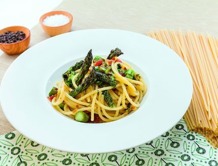 spaghetti-con-asparagi-e-bacon-grigliati-a1875-4