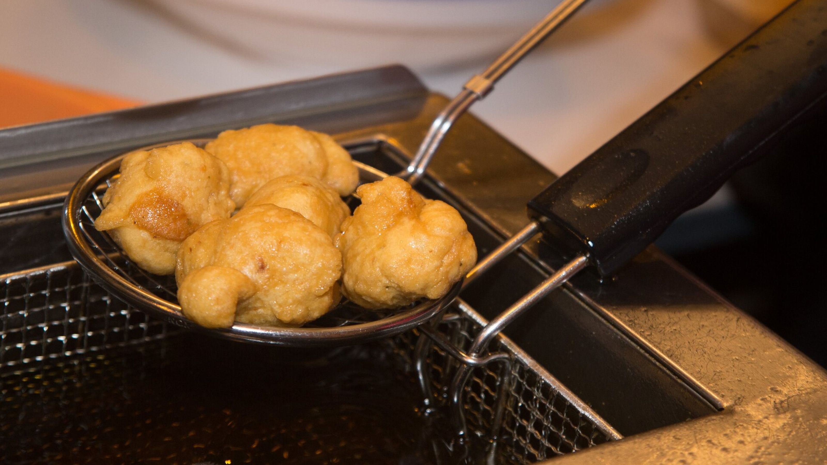 street-food-fest-palermo-cavolfiore-in-pastella