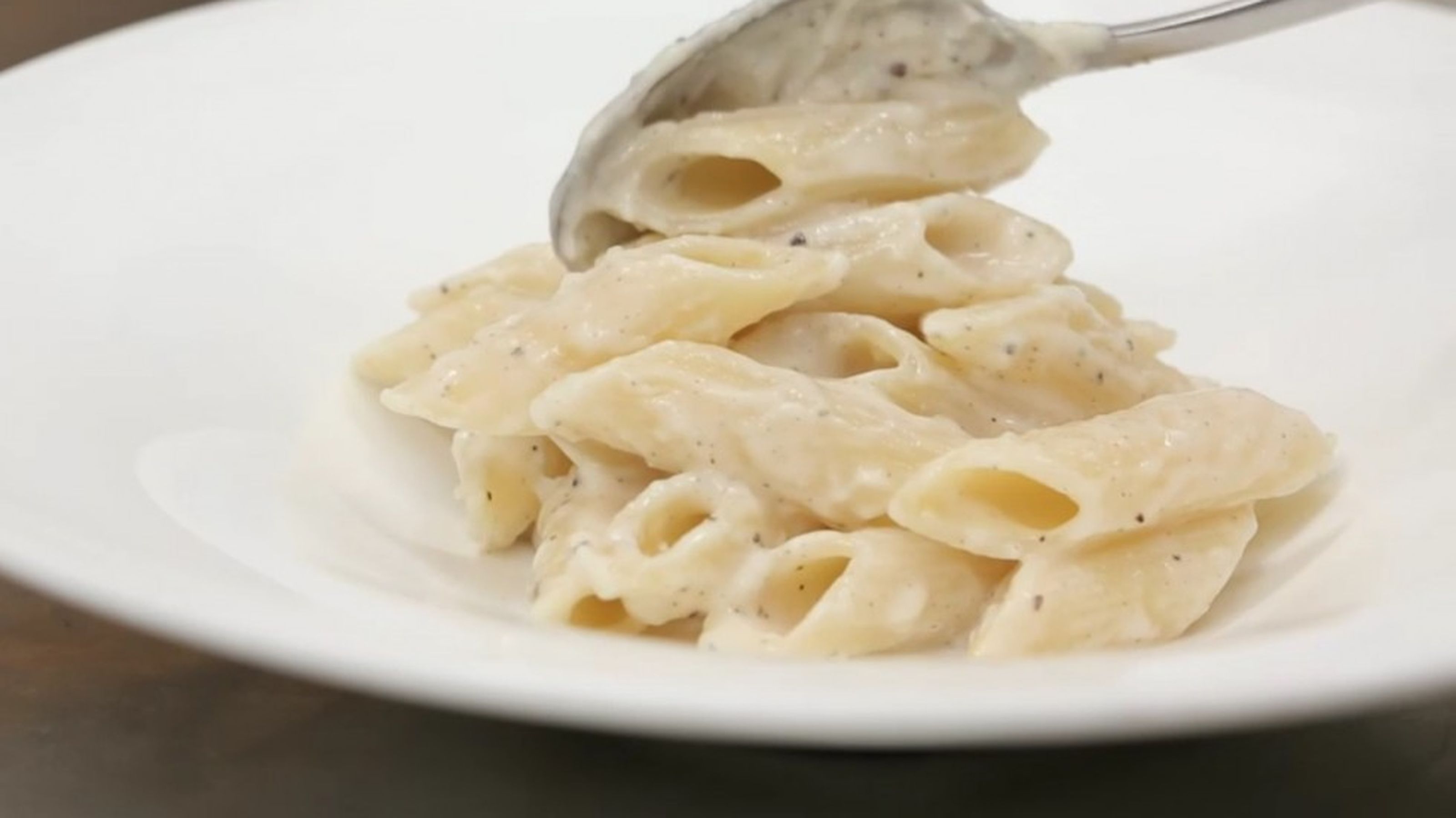 Galleria ricette veloci pasta cacio e pepe