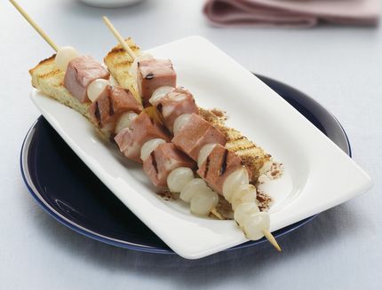 spiedini di mortadella