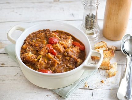 Minestra di pane e lenticchie