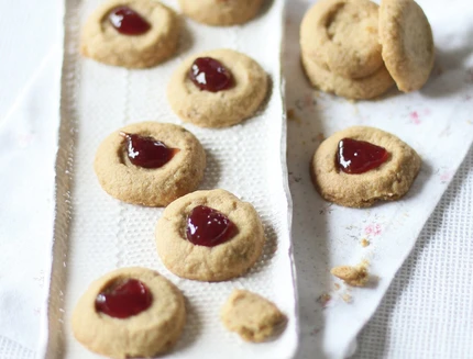 Biscuits with jam, Italy