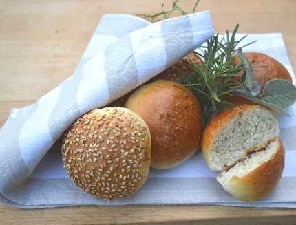 pagnottelle-con-erbette-aromatiche-con-il-bimby-a1471