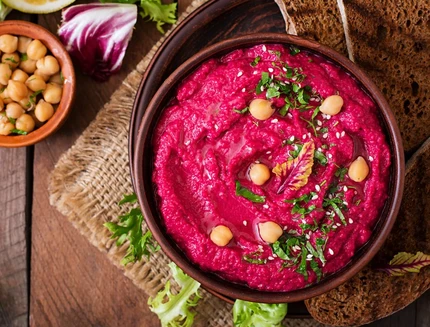 008-17-hummus-di-barbabietole