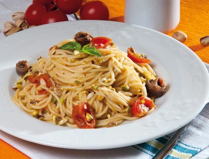 Spaghetti alle alici di Cetara b 058