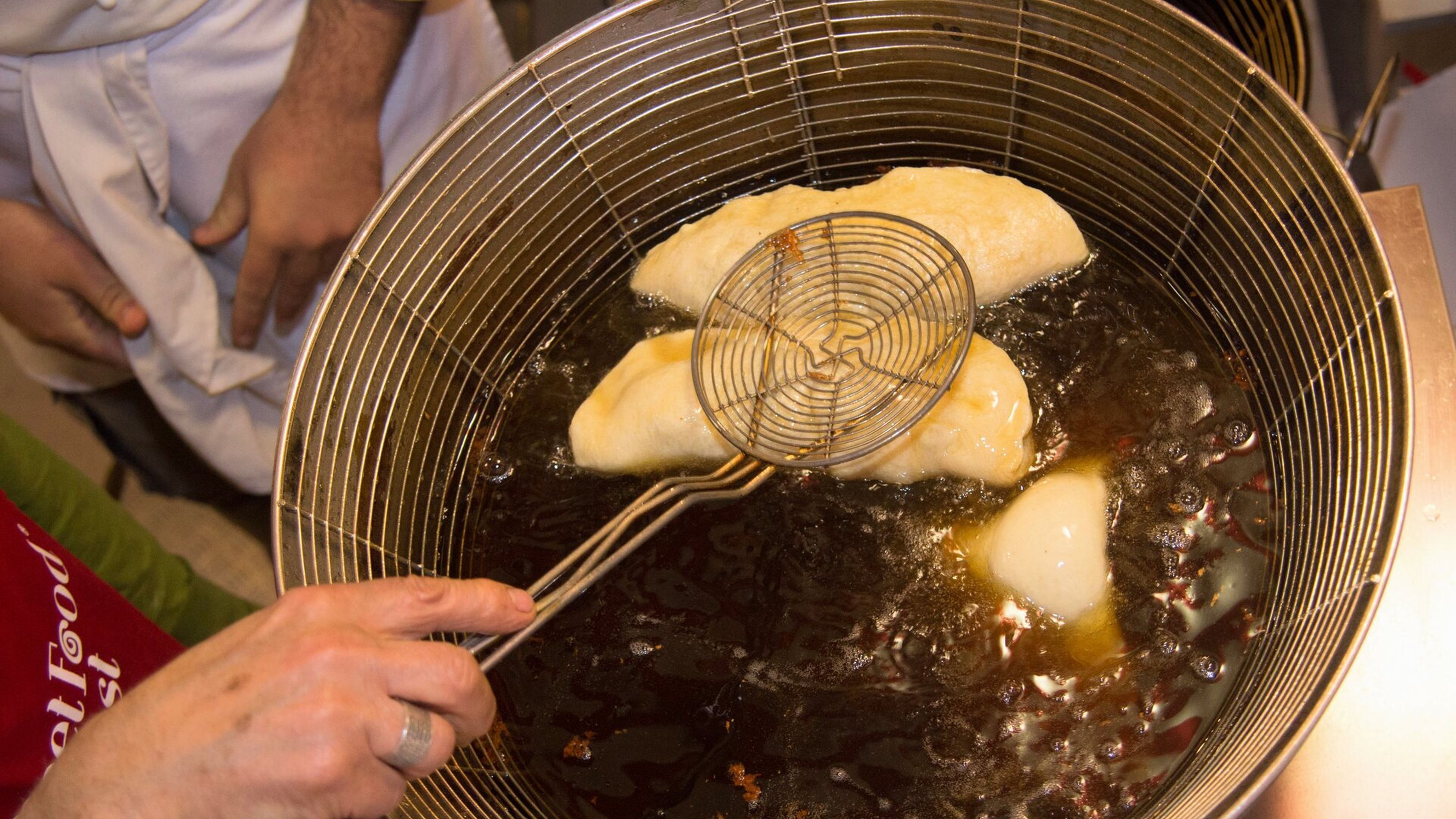 street-food-fest-palermo-pizza-fritta
