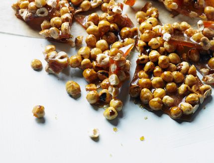 croccante di nocciole