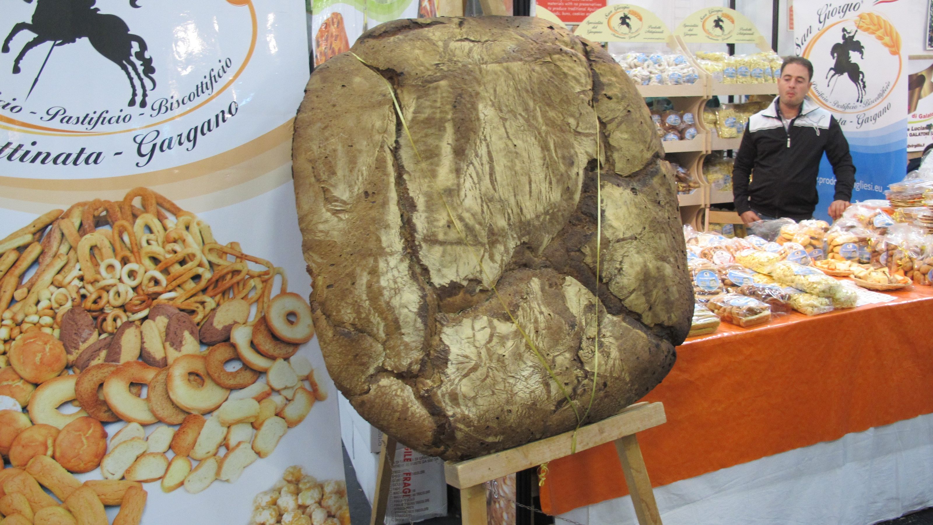 L'enorme pagnotta