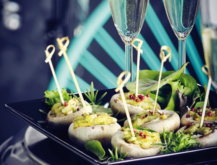 Stuffed champignons