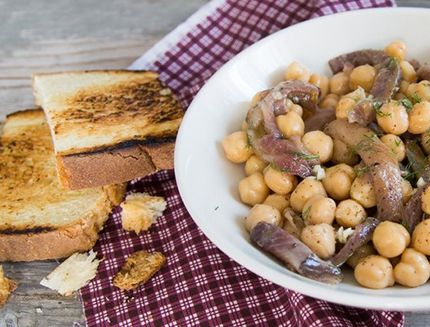 L’insalata di ceci e aringa è pr