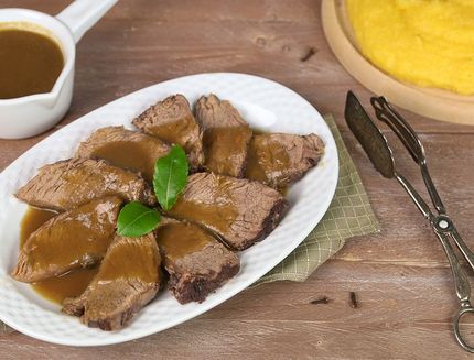 brasato con polenta
