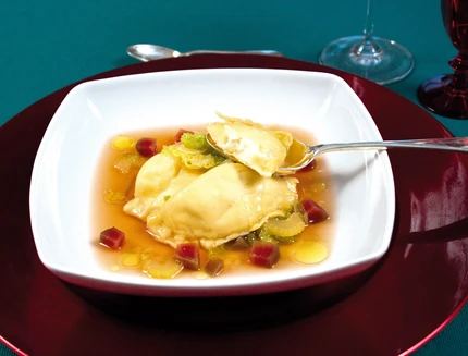 pierogi-con-brodo-di-verdure_a490