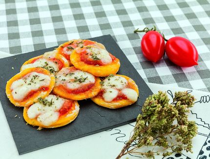 pizzette-allo-yogurt-e-zafferano-a-1922-12