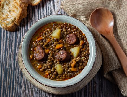 Zuppa di lenticchie e salsiccia
