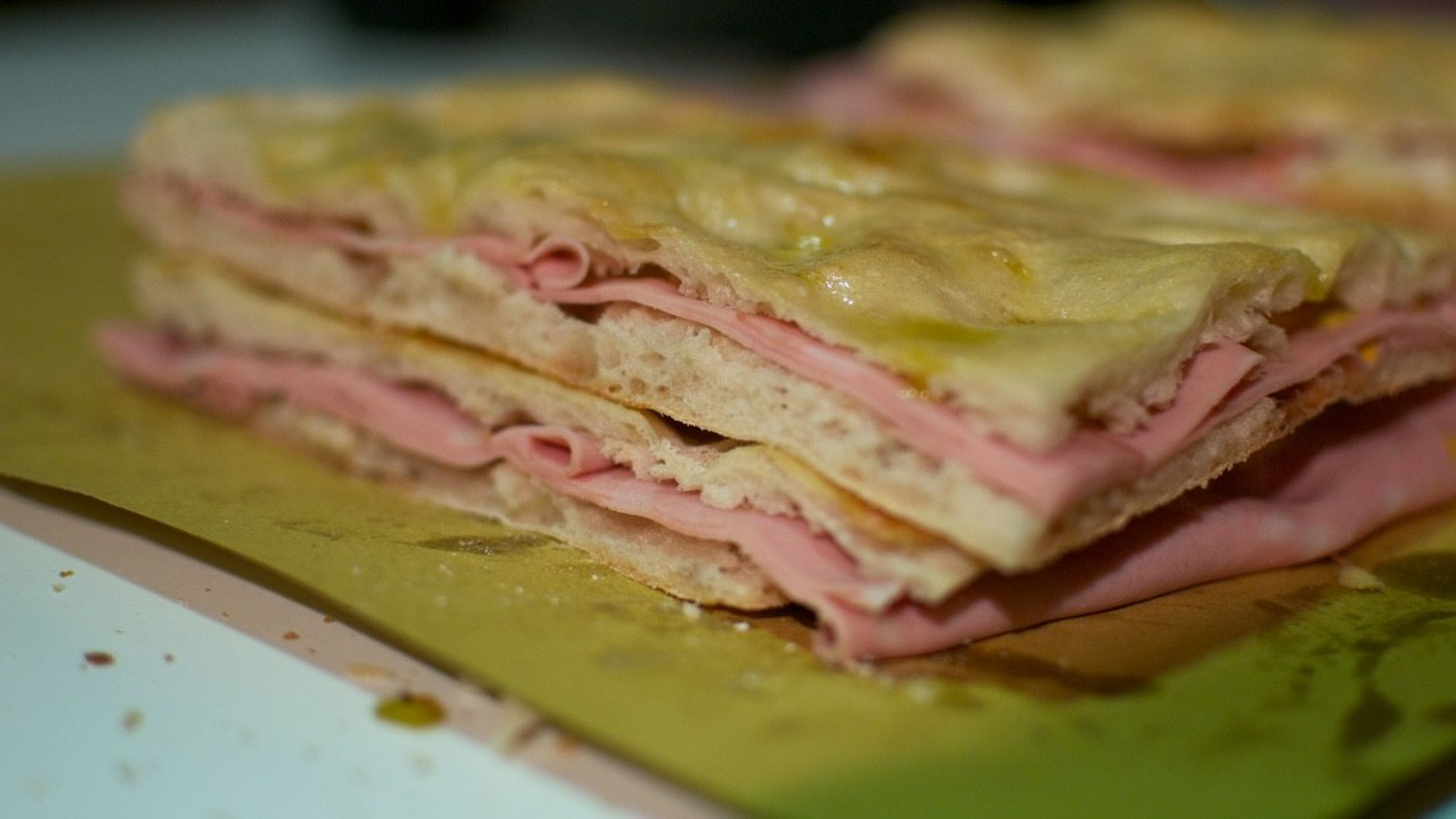 Pizza e mortazza