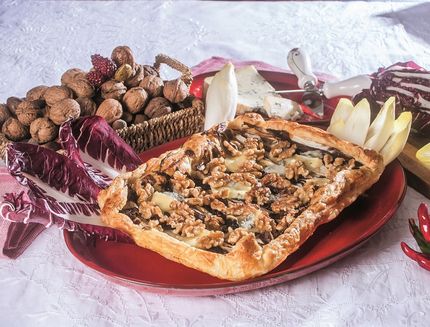sfogliata-con-radicchio-indivia-e-gorgonzola_a153