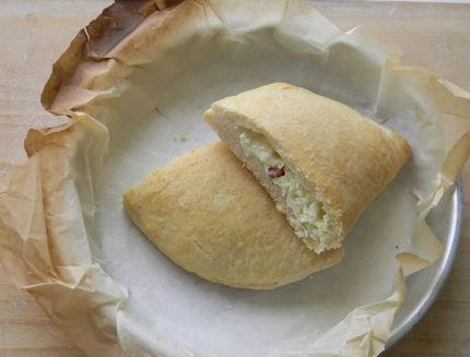 Calzone napoletano