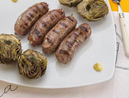 salsiccia-alla-birra-con-carciofi-grigliati-a1868-5