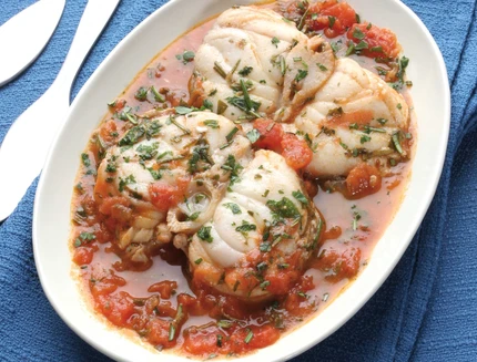 rana-pescatrice-con-acciughe-e-polpa-di-pomodoro-con-il-bimby-a0734