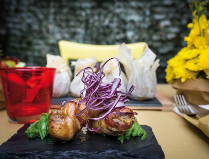 pollo-al-succo-di-mela-con-patate-rosse_a508