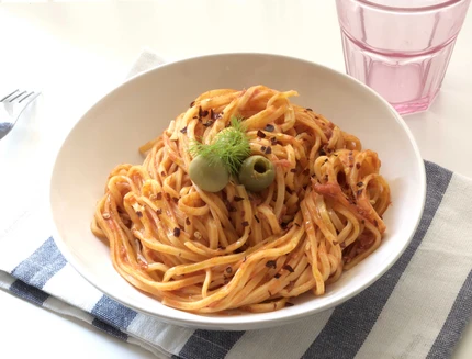 tagliolini-al-peperoncino-con-tonno-e-olive-con-il-bimby-a1587