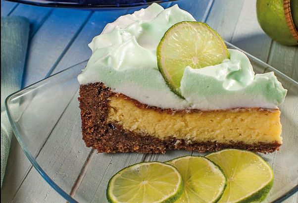 Cheesecake glassato al lime: per dessert