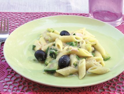 pennette-con-zucchine-e-tonno-con-il-bimby-a0942