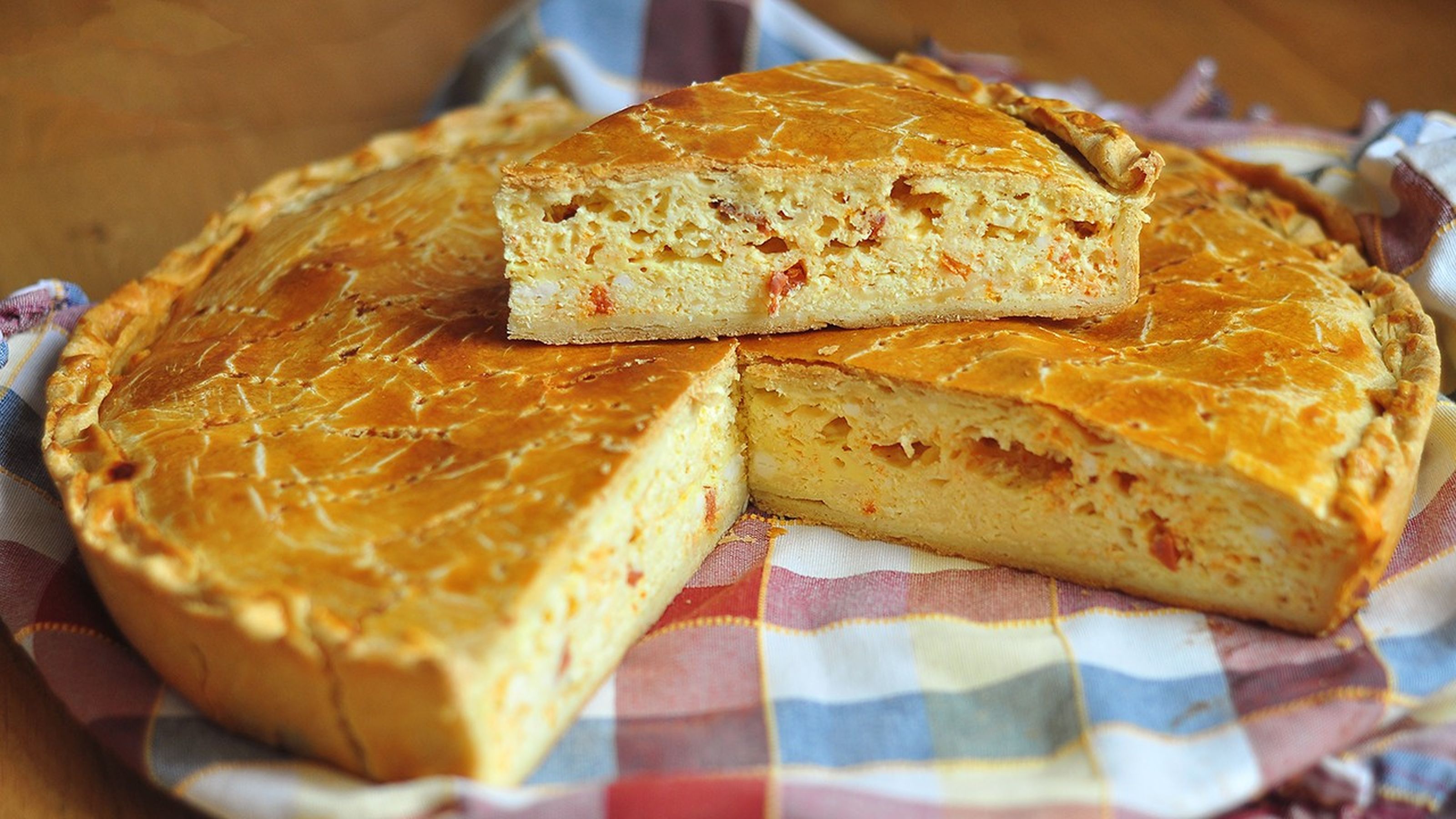 pizza-rustica-con-ricotta-still-life