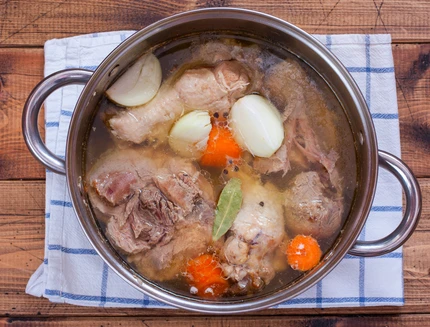 Brodo di pollo