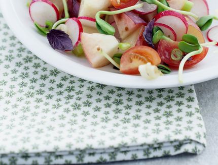 108 – insalata di pesche e ravanelli