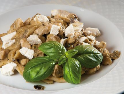 Strozzapreti con spada b059