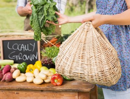 fare la spesa al mercato