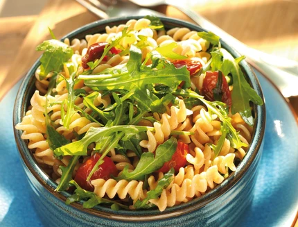 bimby-ecco-i-fusilli-integrali-con-rucola-e-pomodori-secchi-a0803