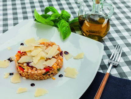 insalata-di-orzo-con-verdure-grigliate-pesto-di-pomodori-secchi-e-pecorino-a1874-12