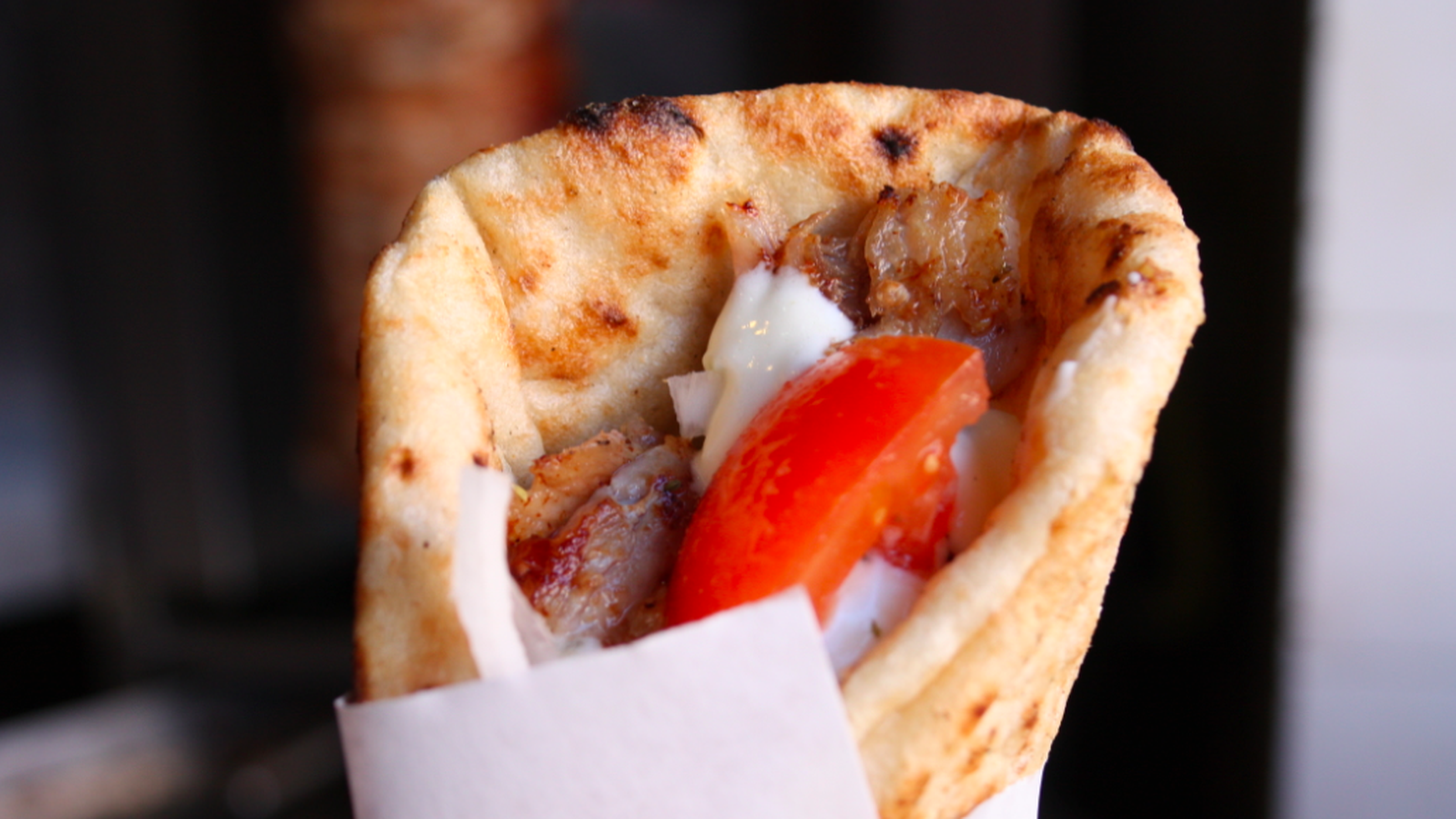 mythos-take-away-greco-milano-gyros-panino