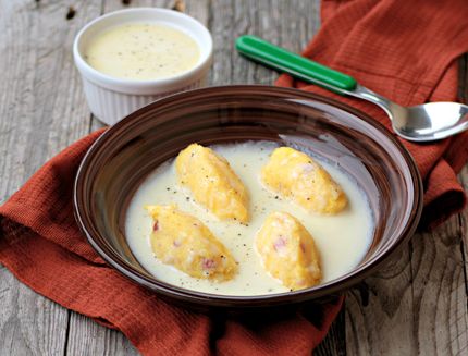 Quenelle di polenta con fonduta