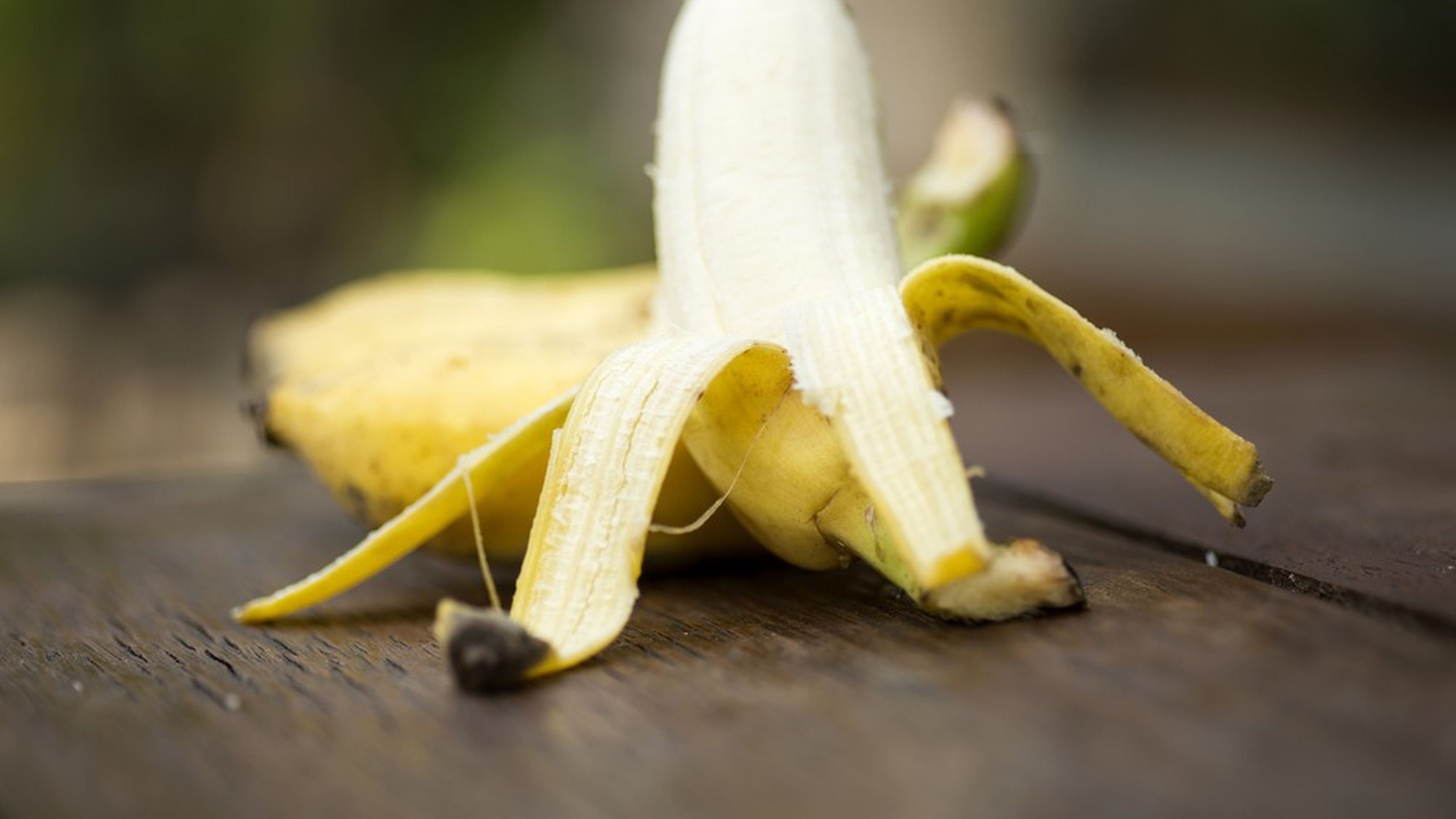 BANANA
